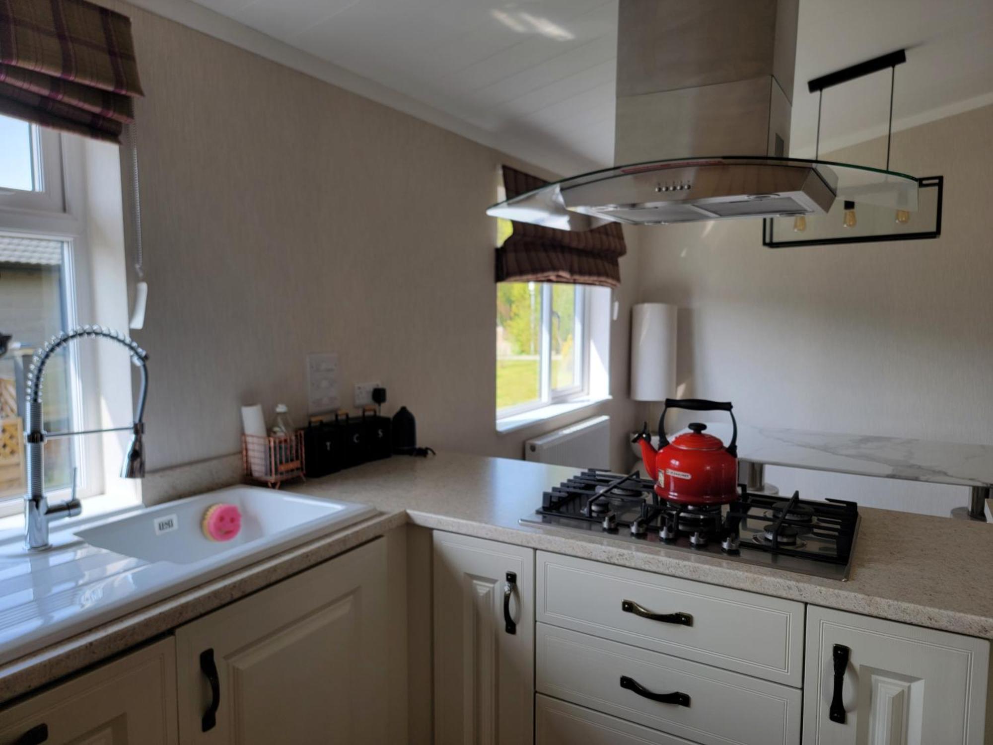 Holiday home Stunning Luxury 2-bed In Routh With Hot Tub